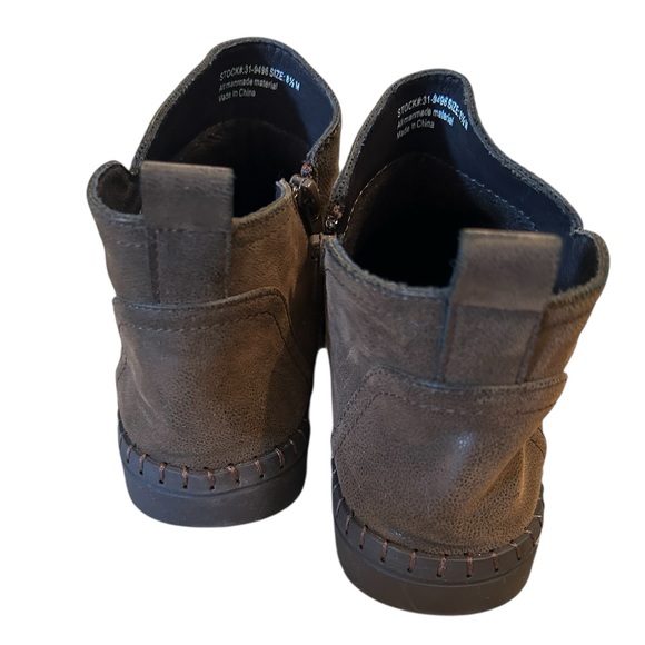 Easy Street - Women’s Blythe Boot - Size 8.5M - Picture 3 of 7